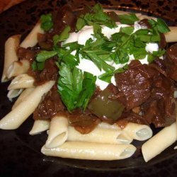 Goulash With Green Peppers and Noodles