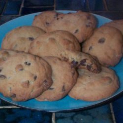 Chewy Jumbo Chocolate Chip Cookies