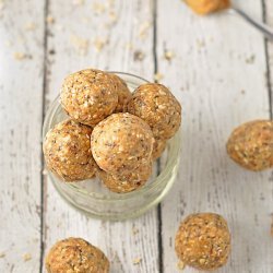 Peanut Butter Energy Balls