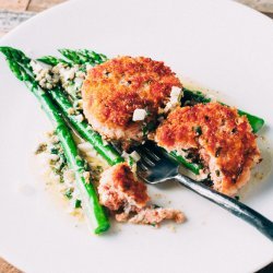 Salmon Cakes