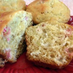 Ginger Rhubarb Muffins