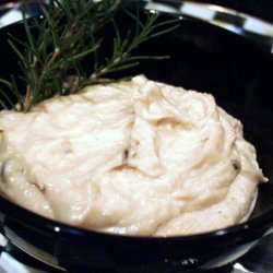 White Bean and Roasted Garlic Dip