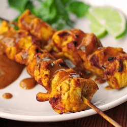 Chicken Satay With Peanut Sauce