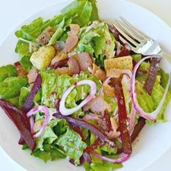 Beet and Balsamic Vinaigrette Salad