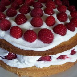 Classic Sponge Cake With Raspberries and Cream Filling