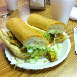 Dressed Oyster Po'boys