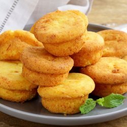 Cornmeal Muffins