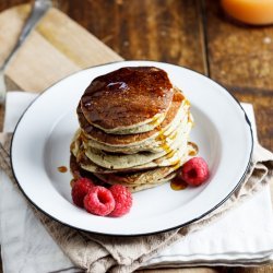 Banana Oat Pancakes