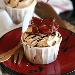 Chocolate Banana Cupcakes With Peanut Butter Frosting