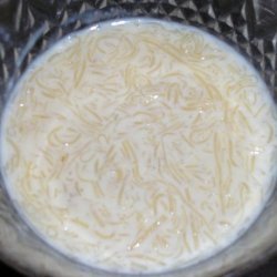 Seviyaan (Vermicelli Milk Pudding)