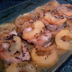 Norwegian Pork Chops With Caraway Apples