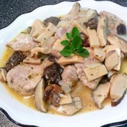 Pork Scallopini With Garlic and Mushrooms