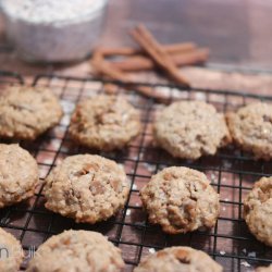 Cinnamon Oatmeal Cookies