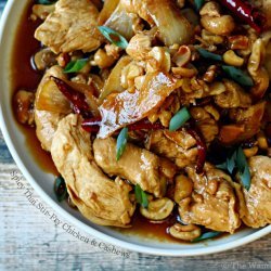 Spicy chicken and cashew stir-fry