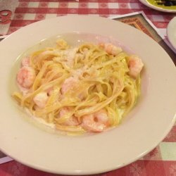 Shrimp Fettuccine Alfredo