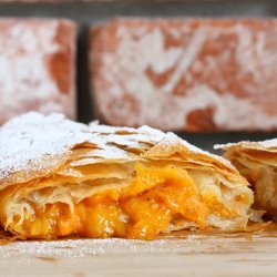 Apricot Strudel