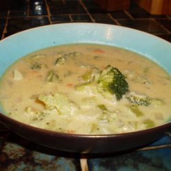 Copycat Subway Golden Creamy Broccoli Soup