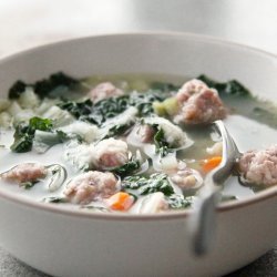 White Bean, Sausage, and Kale Soup