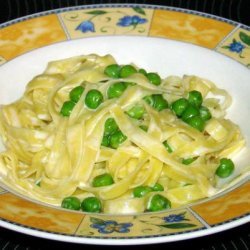 Pasta Cream Sauce With Peas