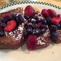 Berry-Nut French Toast