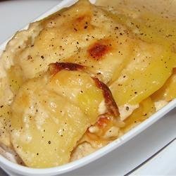 Garlic Potatoes Gratin