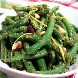 Green Beans with Hazelnuts and Lemon