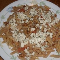 Pasta with Blue Cheese and Walnuts