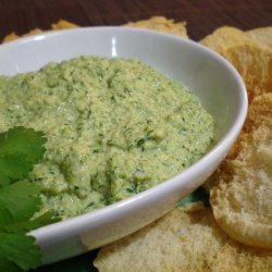 Jade Hummus With Pita Crisps