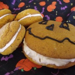 Pumpkin Whoopie Pies