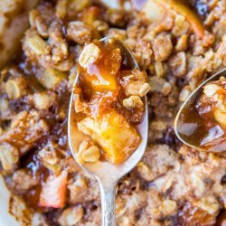 Cinnamon Apple Crumble