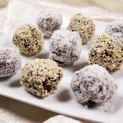 Healthy Date Balls