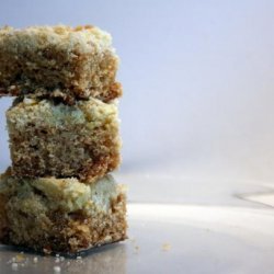 Pina Colada Crumb Bars