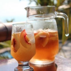 Gingery Peach Cooler