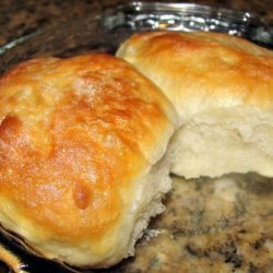 Light and Fluffy Dinner Rolls