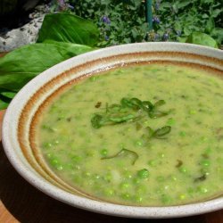 Soupe a L'oseille Et Aux Petits Pois - Sorrel and  Pea Soup