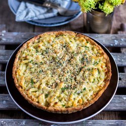 Mac 'n Cheese Pie