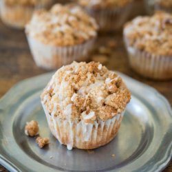 Sour Cream Streusel Coffee Cake