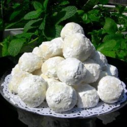 (Surprise!) Russian Tea Cakes