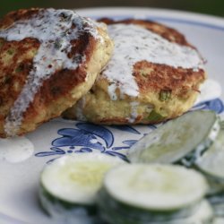 Salmon Patties With Creamy Sauce