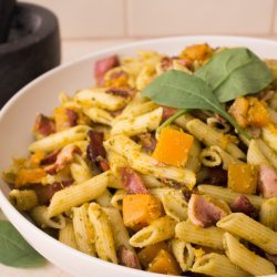 Bacon Pumpkin and Pesto Pasta