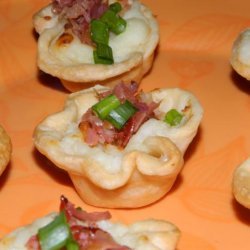 Gruyere and Prosciutto Potato Cups #5FIX