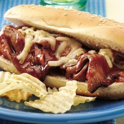 Spicy Barbecued Roast Beef Sandwiches