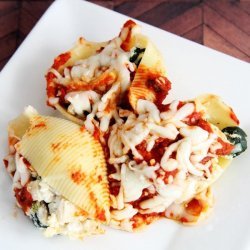 Yummy Chicken Stuffed Shells