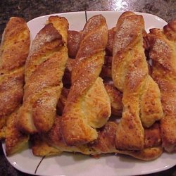 Cheesy Bread Twists