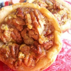 Maple and Pecans Creamy Tartlets