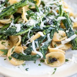 Garlic Broccoli Pasta