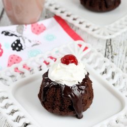 Cherry Mini-Cakes