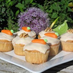 Carrot Ginger Cupcakes With Spiced Cream Cheese Frosting