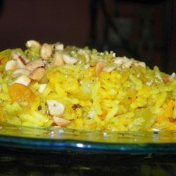 Ginger Apricot Rice With Peanuts