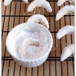 Crescent Cookies